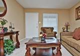 1-bedroom apartment at The Crest Apartments in Houston